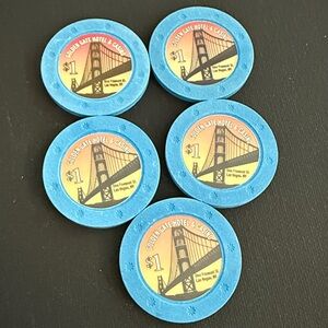 Golden Gate Las Vegas $1 Casino Chips – Lot of 5 Collectible